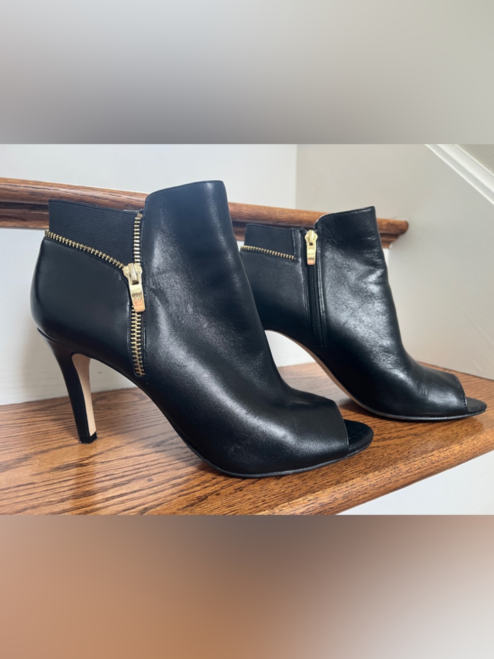 Marc Fisher Black Leather Peep-Toe Ankle Booties with Gold Zippers - Size 10